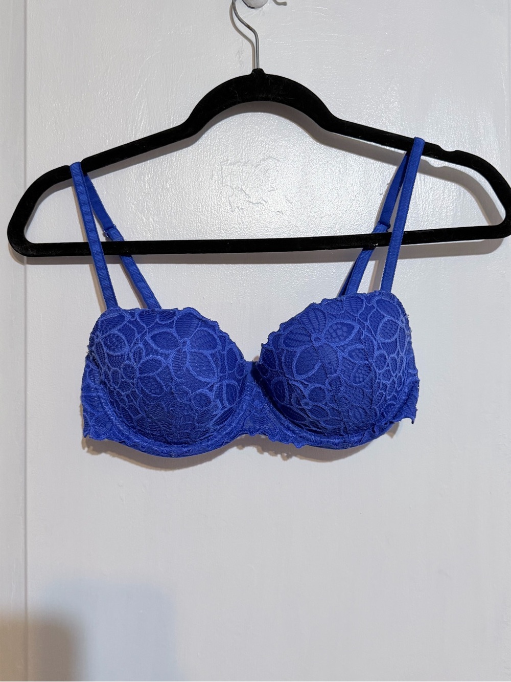 PINK Victoria's Secret Royal Blue Lace Push-Up Bra - Picture 1 of 8